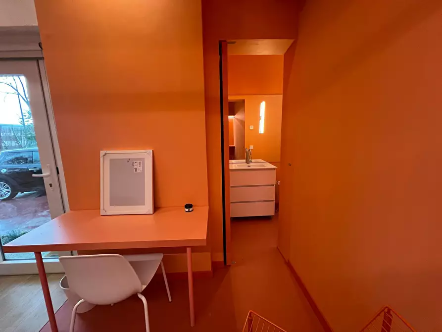 Immagine 4 di Camera in affitto  in Calle del Zenit a Madrid