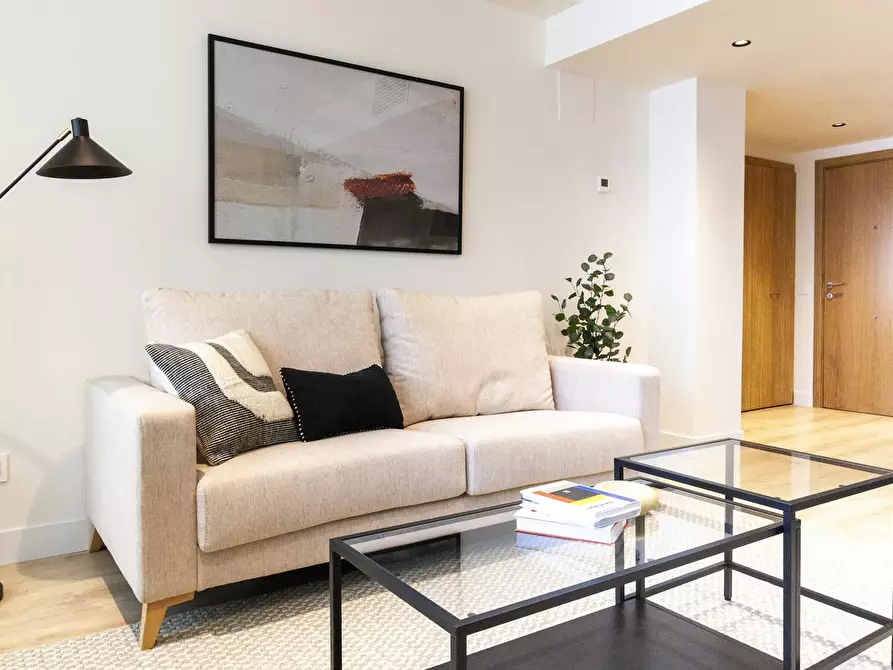 Immagine 5 di Appartamento in affitto  in Calle del Doctor Fleming a Madrid