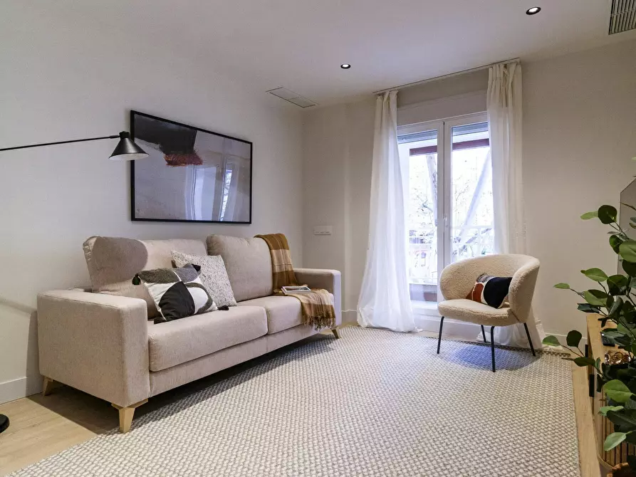 Immagine 3 di Appartamento in affitto  in Calle del Doctor Fleming a Madrid