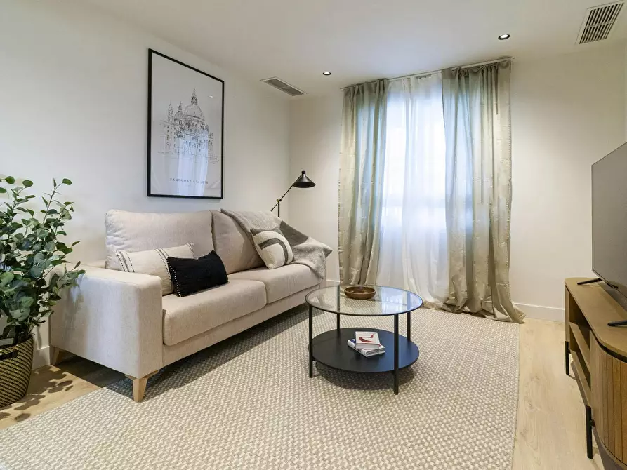 Immagine 2 di Appartamento in affitto  in Calle del Doctor Fleming a Madrid