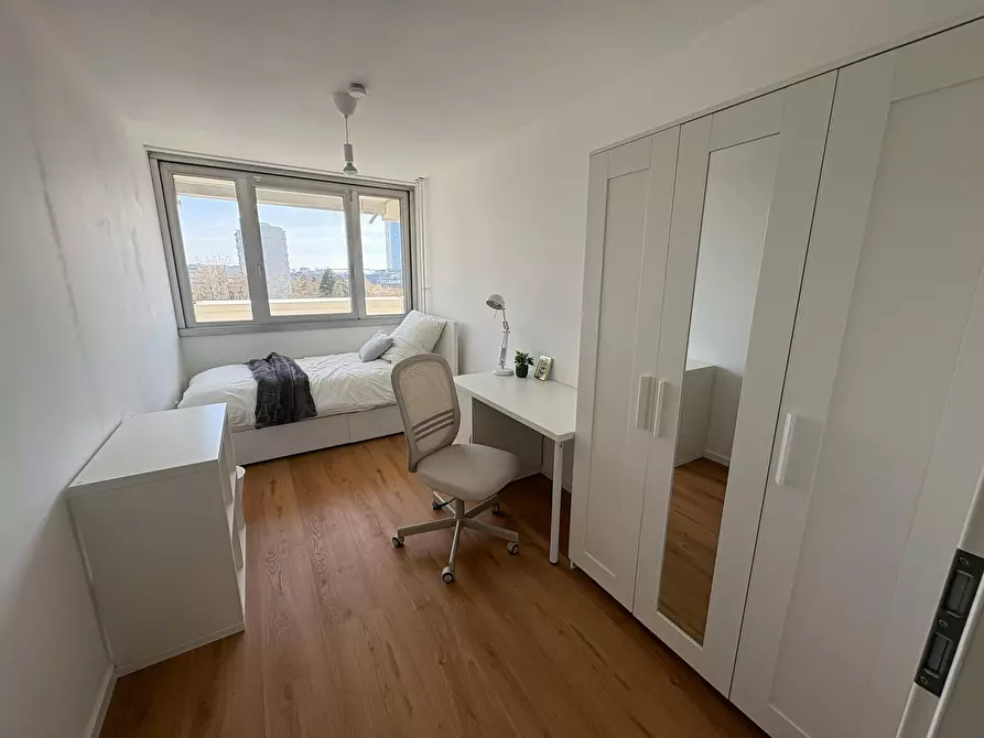 Immagine 1 di Camera in affitto  in Werner-Friedmann-Bogen a München