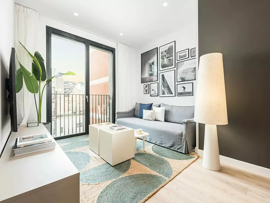 Immagine 2 di Appartamento in affitto  in Carrer de Villarroel a Barcelona
