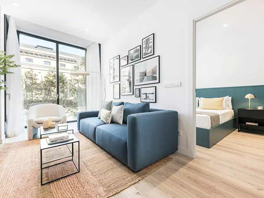 Immagine 6 di Appartamento in affitto  in Carrer de Villarroel a Barcelona