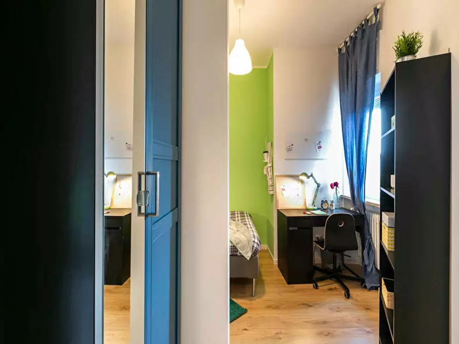 Immagine 4 di Camera in affitto  in Via Pasquale Fornari a Milano