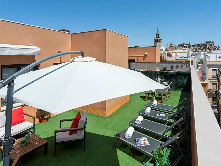 Immagine 2 di Appartamento in affitto  in Calle Zaragoza a Sevilla