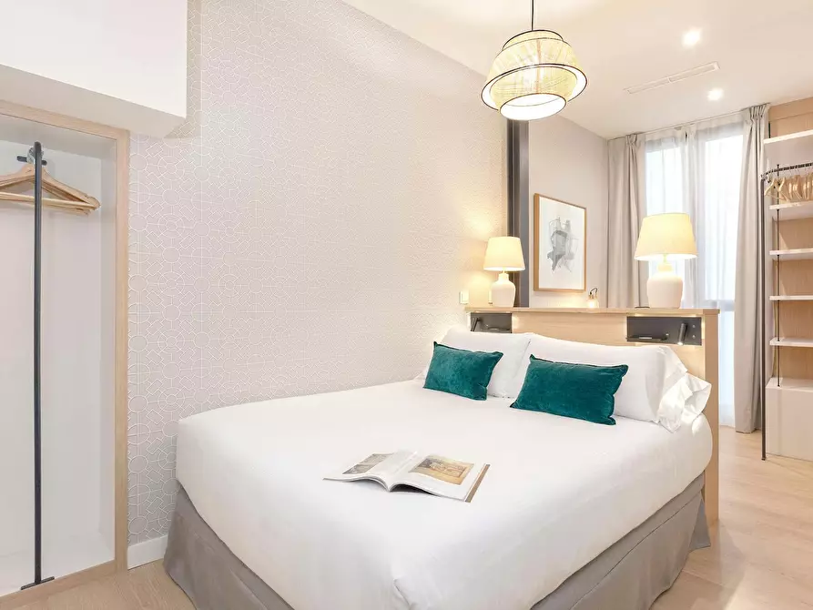 Immagine 4 di Appartamento in affitto  in Calle Alfonso XII a Sevilla