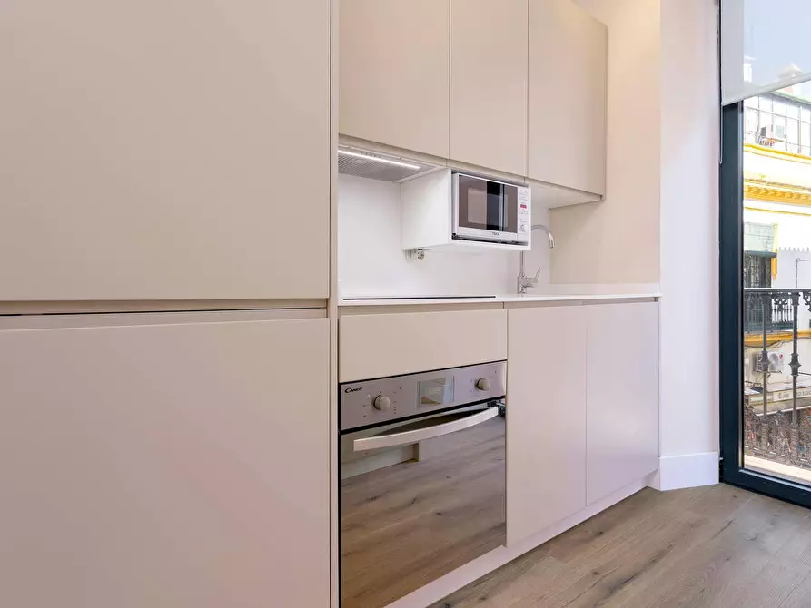 Immagine 8 di Appartamento in affitto  in Calle Rodrigo Caro a Sevilla