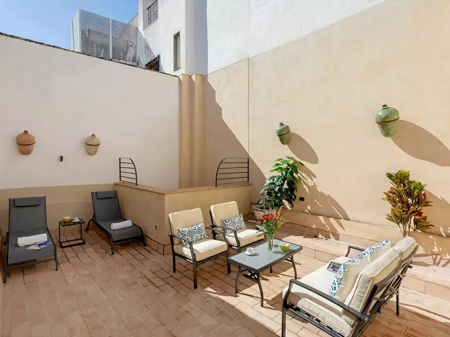 Immagine 2 di Appartamento in affitto  in Calle Rodrigo Caro a Sevilla