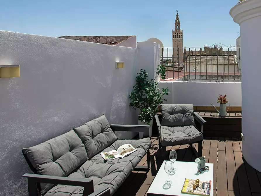 Immagine 2 di Appartamento in affitto  in Calle Francos a Sevilla