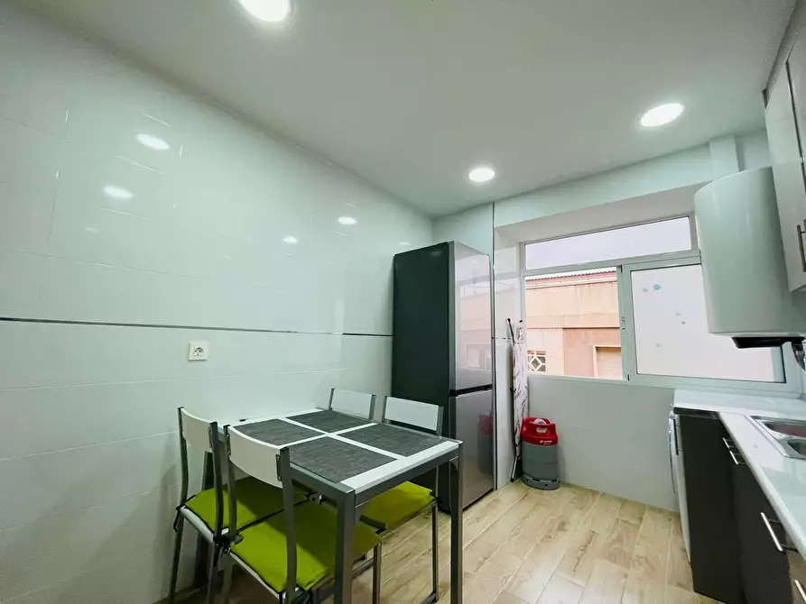 Immagine 3 di Camera in affitto  in Calle Mar del Coral a Murcia