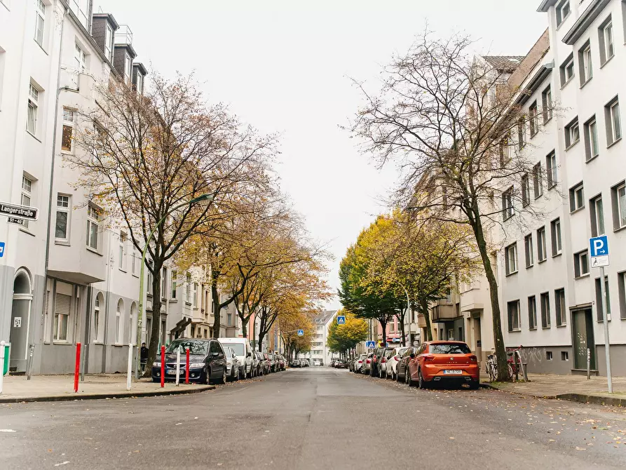 Immagine 3 di Appartamento in affitto  in Langerstraße a Düsseldorf