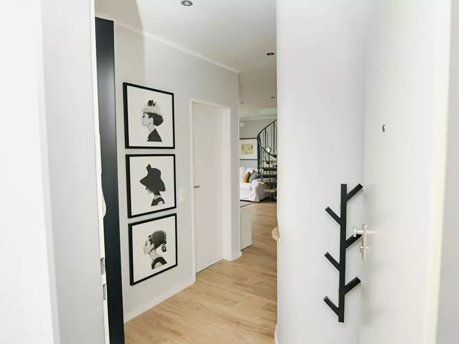 Immagine 4 di Appartamento in affitto  in Langerstraße a Düsseldorf