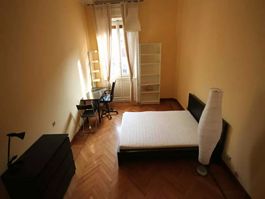 Immagine 3 di Camera in affitto  in Piazza Maria Adelaide di Savoia a Milano
