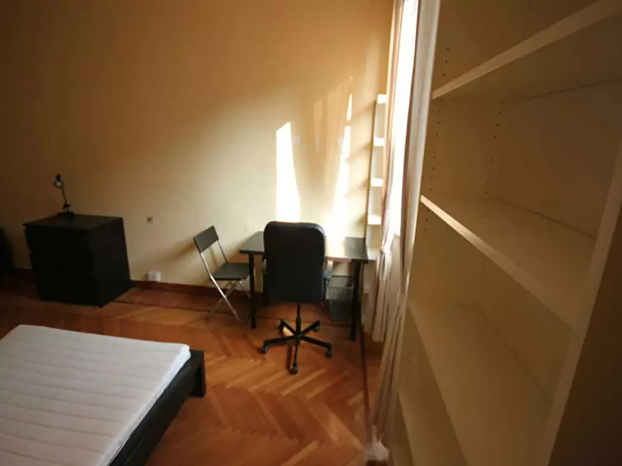 Immagine 9 di Camera in affitto  in Piazza Maria Adelaide di Savoia a Milano