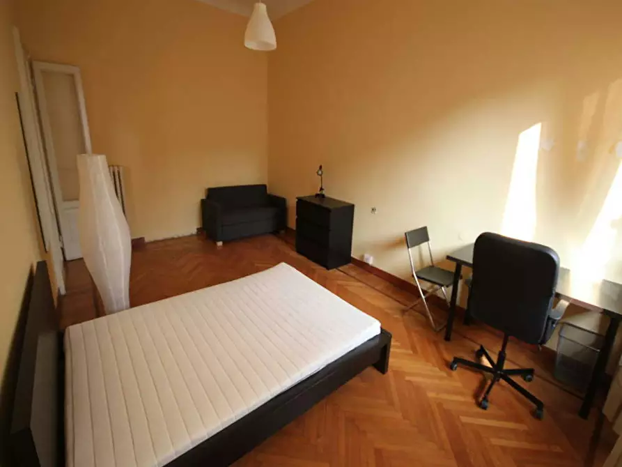 Immagine 4 di Camera in affitto  in Piazza Maria Adelaide di Savoia a Milano