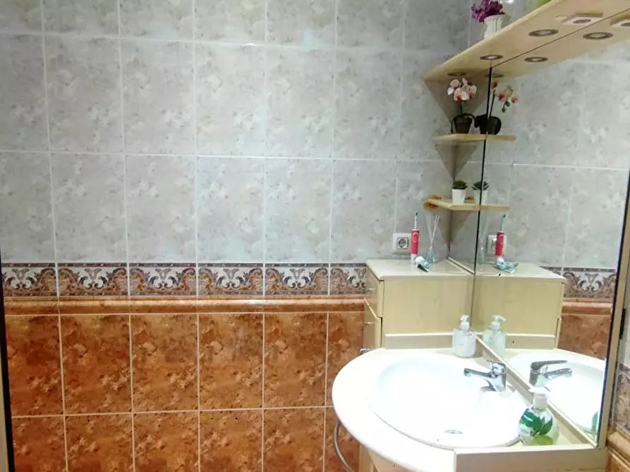 Immagine 7 di Camera in affitto  in Paseo de Almería a Almeria