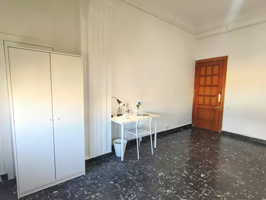 Immagine 2 di Camera in affitto  in Carrer Conca a Valencia