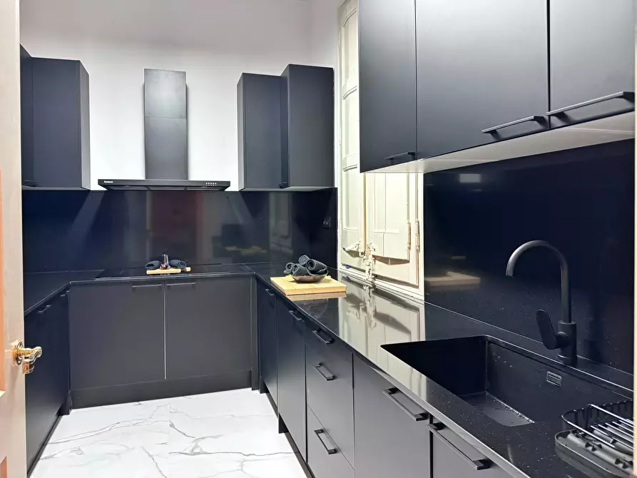 Immagine 10 di Camera in affitto  in Carrer de Pau Claris a Barcelona