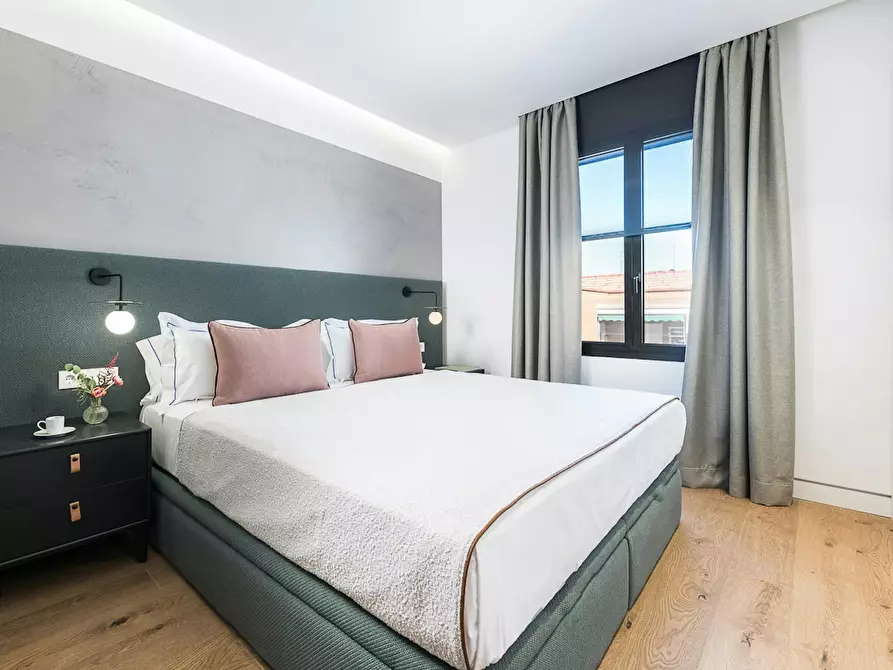 Immagine 9 di Appartamento in affitto  in Calle de Colomer a Madrid