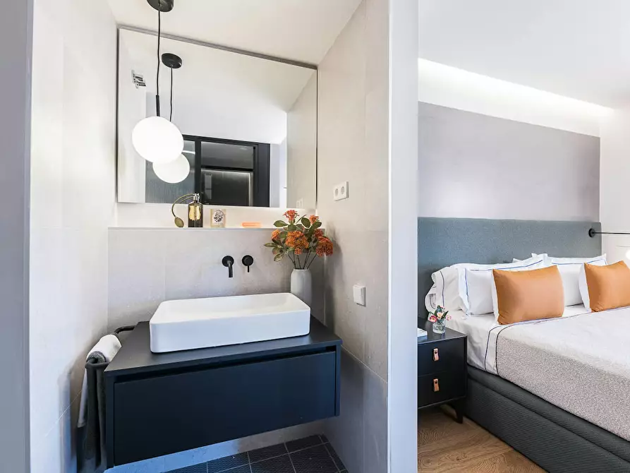 Immagine 10 di Appartamento in affitto  in Calle de Colomer a Madrid