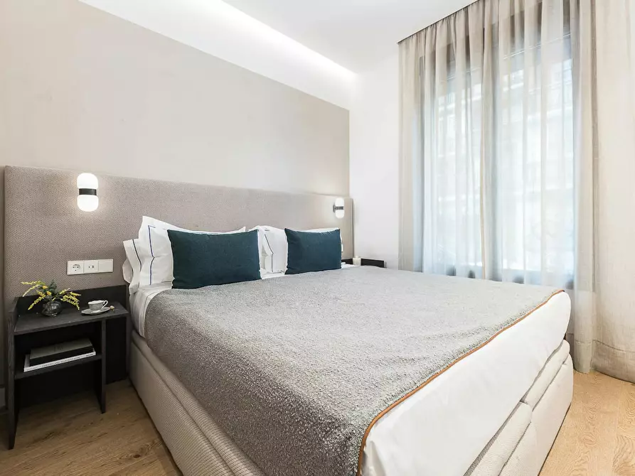 Immagine 10 di Appartamento in affitto  in Calle de Colomer a Madrid