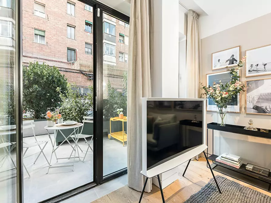Immagine 6 di Appartamento in affitto  in Calle de Colomer a Madrid