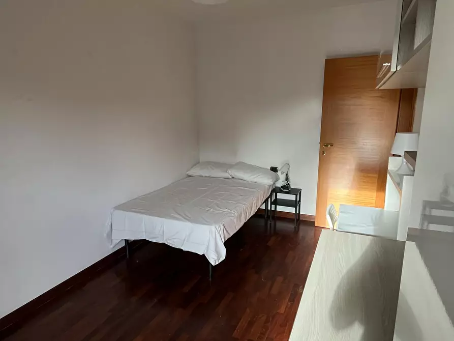 Immagine 10 di Appartamento in affitto  in Via Luciano Bausi a Firenze