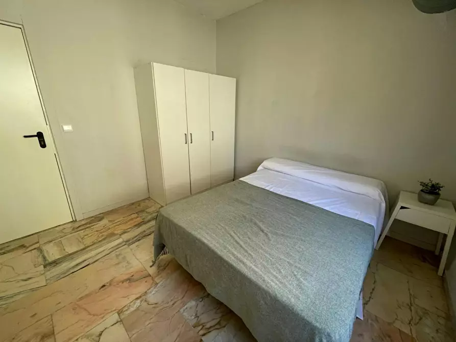 Immagine 2 di Camera in affitto  in Calle Porvenir a Sevilla