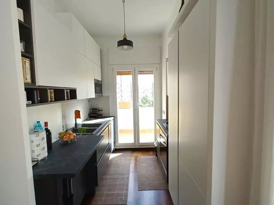 Immagine 4 di Appartamento in affitto  in Via Umberto Biancamano a Roma