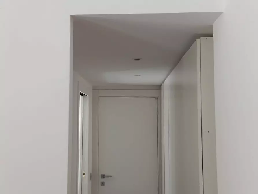 Immagine 5 di Appartamento in affitto  in Via Umberto Biancamano a Roma