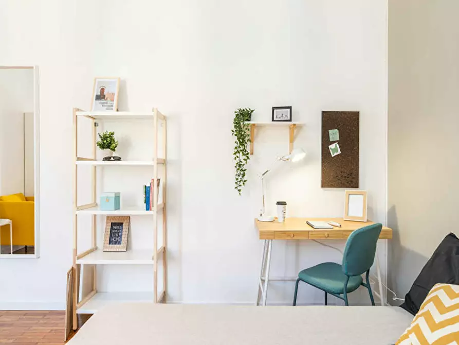 Immagine 8 di Camera in affitto  in Via Arcivescovo Romilli a Milano