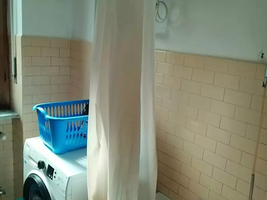 Immagine 5 di Camera in affitto  in Via Eritrea a Torino