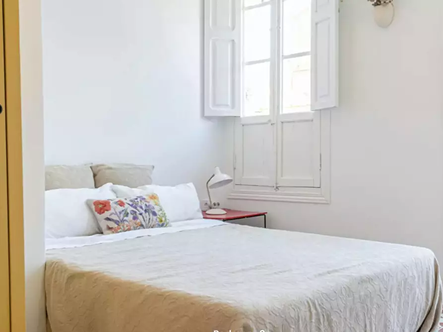 Immagine 4 di Appartamento in affitto  in Carrer de Cienfuegos a Valencia