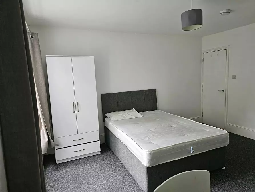 Immagine 5 di Appartamento in affitto  in Hilldrop Road a Islington
