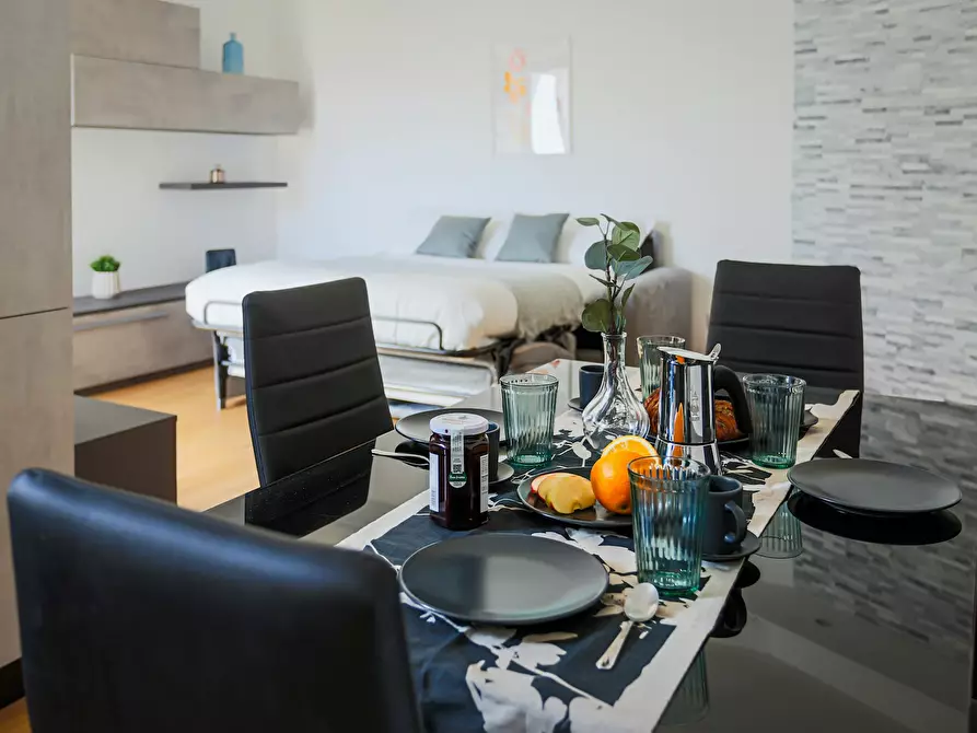 Immagine 10 di Appartamento in affitto  in Via Giovan Battista Pergolesi a Milano