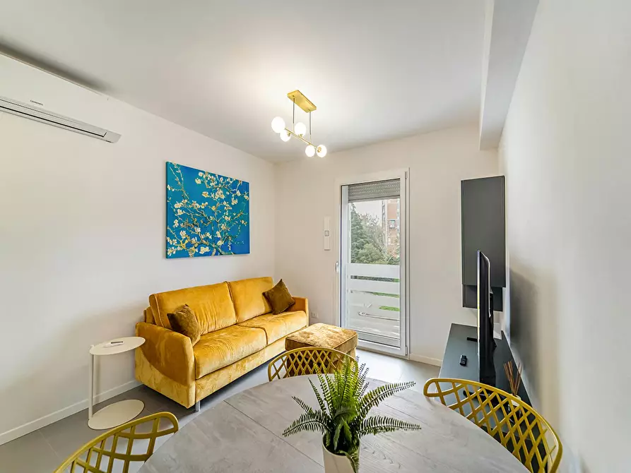 Immagine 6 di Appartamento in affitto  in Via Filippo De Pisis a Bologna