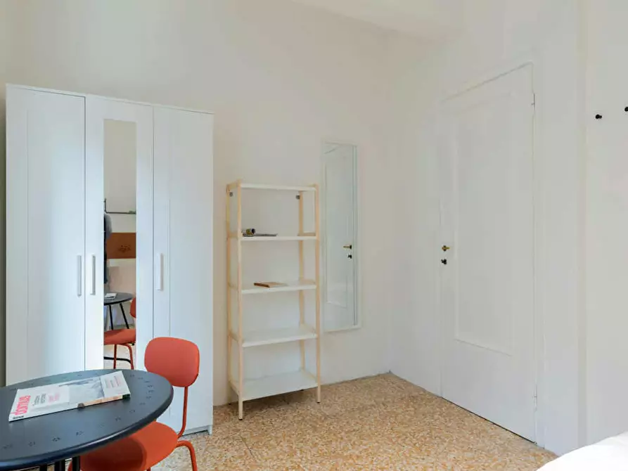 Immagine 4 di Camera in affitto  in Viale Carlo Espinasse a Milano