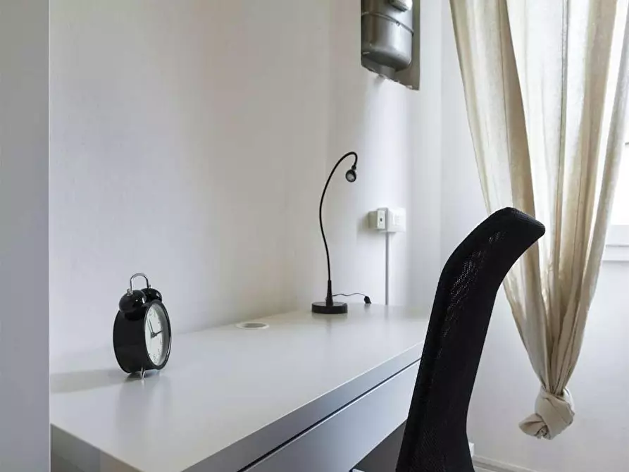 Immagine 8 di Camera in affitto  in Via Salvatore Barzilai a Milano