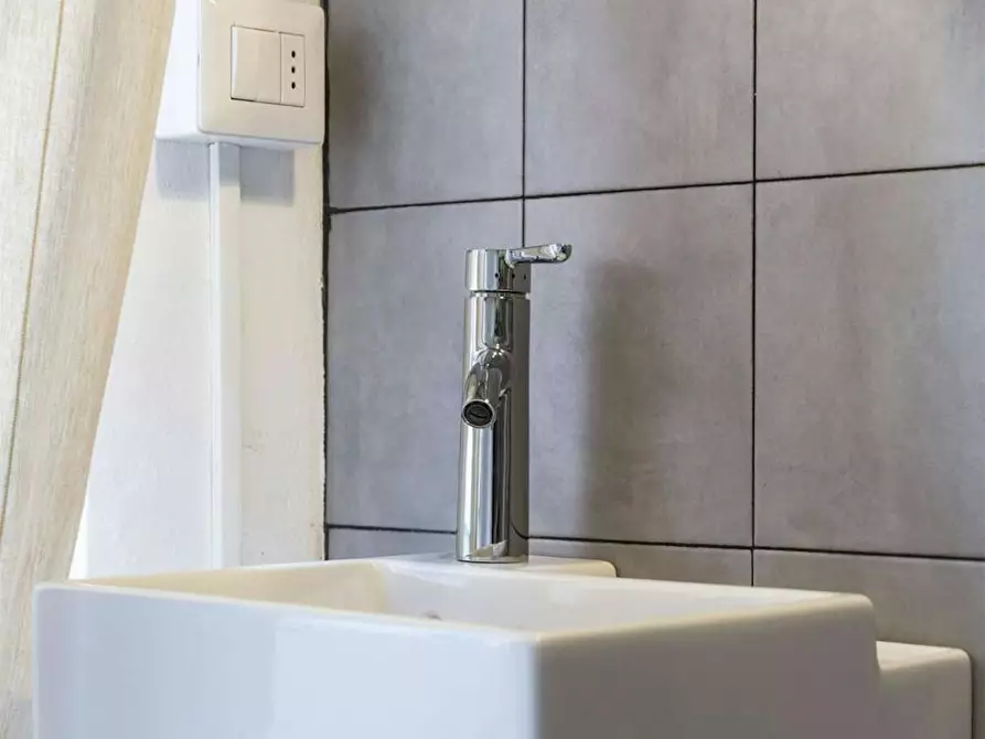 Immagine 6 di Camera in affitto  in Via Salvatore Barzilai a Milano