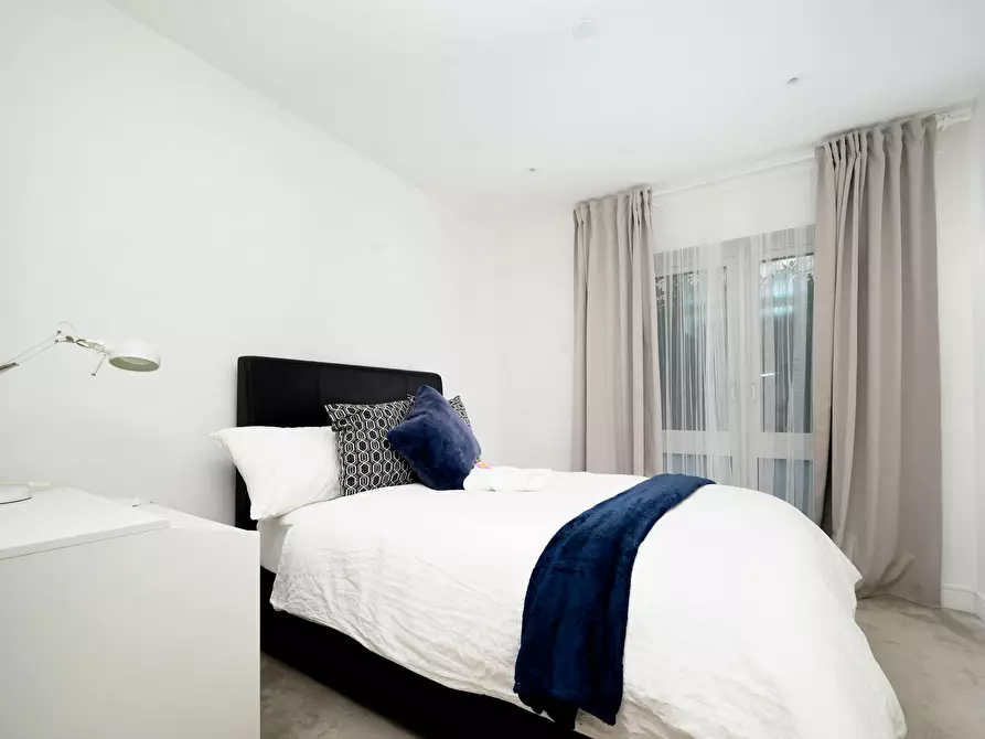 Immagine 6 di Appartamento in affitto  in Parr's Way a Hammersmith