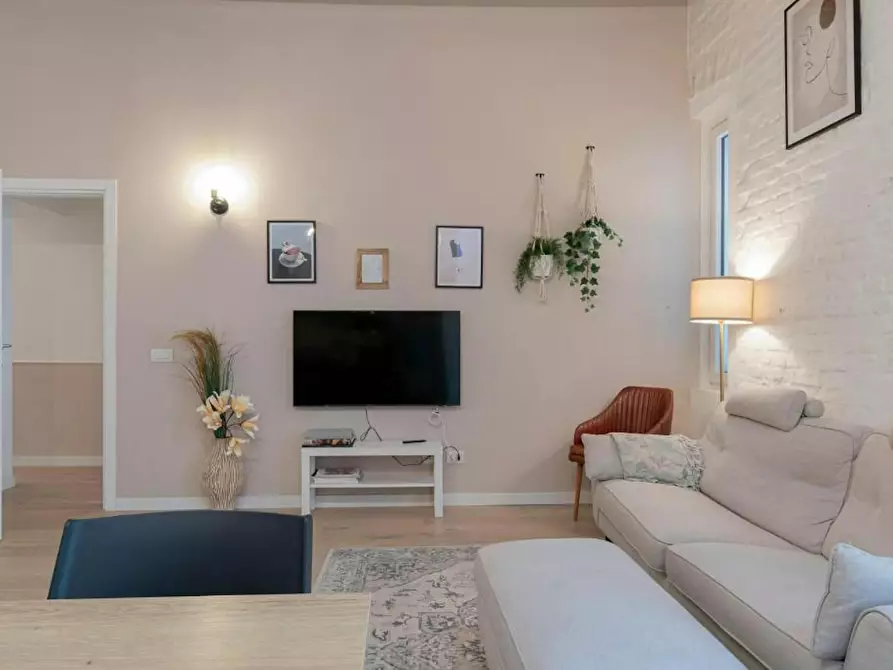 Immagine 10 di Appartamento in affitto  in Via Guglielmo Marconi a Sesto San Giovanni