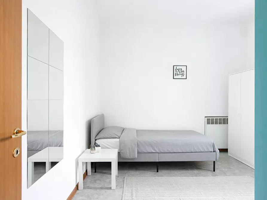 Immagine 1 di Camera in affitto  in Viale Giuseppe Barilli Quirico Filopanti a Bologna