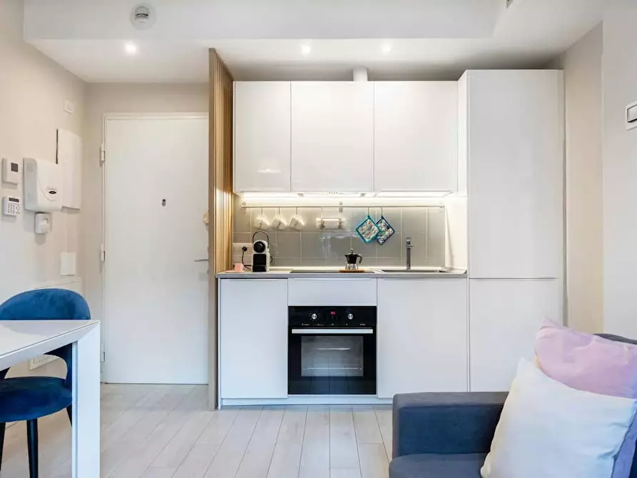 Immagine 10 di Appartamento in affitto  in Via Maestri Campionesi a Milano