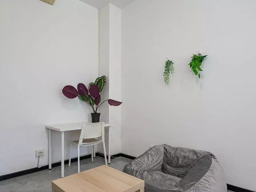 Immagine 7 di Camera in affitto  in Via Palmanova a Milano