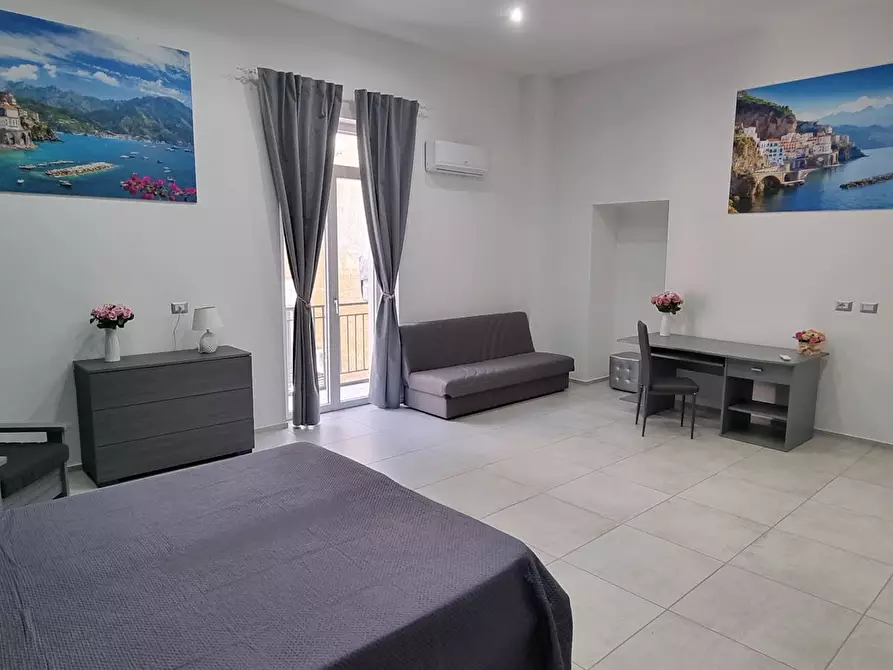 Immagine 5 di Camera in affitto  in Via delle Zite a Napoli