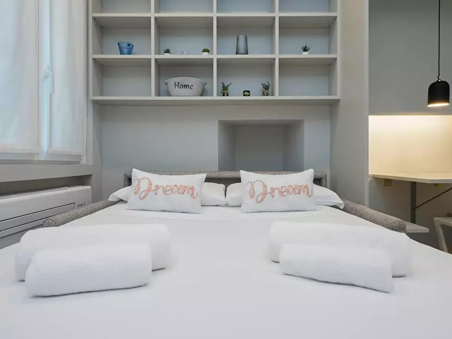 Immagine 2 di Appartamento in affitto  in Via Cesare da Sesto a Milano