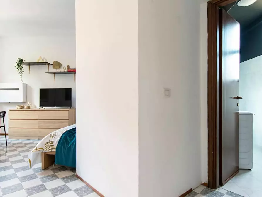 Immagine 8 di Appartamento in affitto  in Via Louis Pasteur a Milano