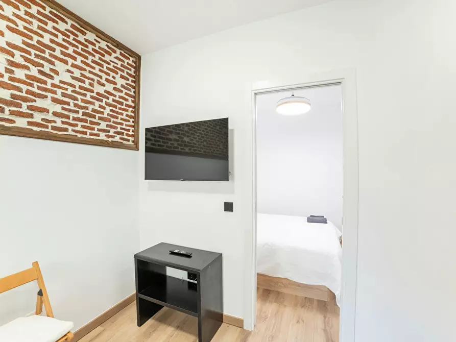 Immagine 5 di Appartamento in affitto  in Calle de José María Fernández Lanseros a Madrid
