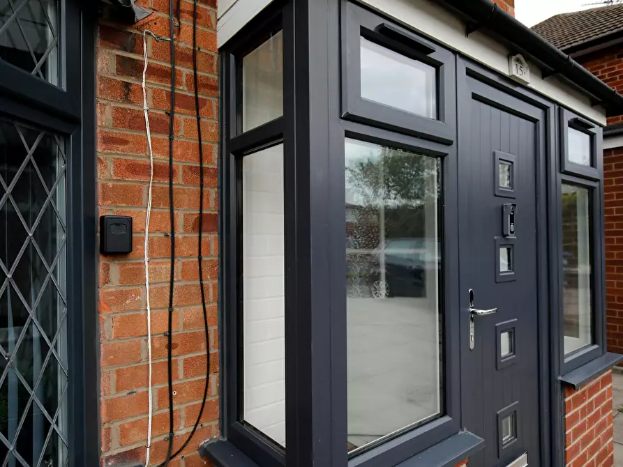 Immagine 5 di Casa indipendente in affitto  in Queensway a 