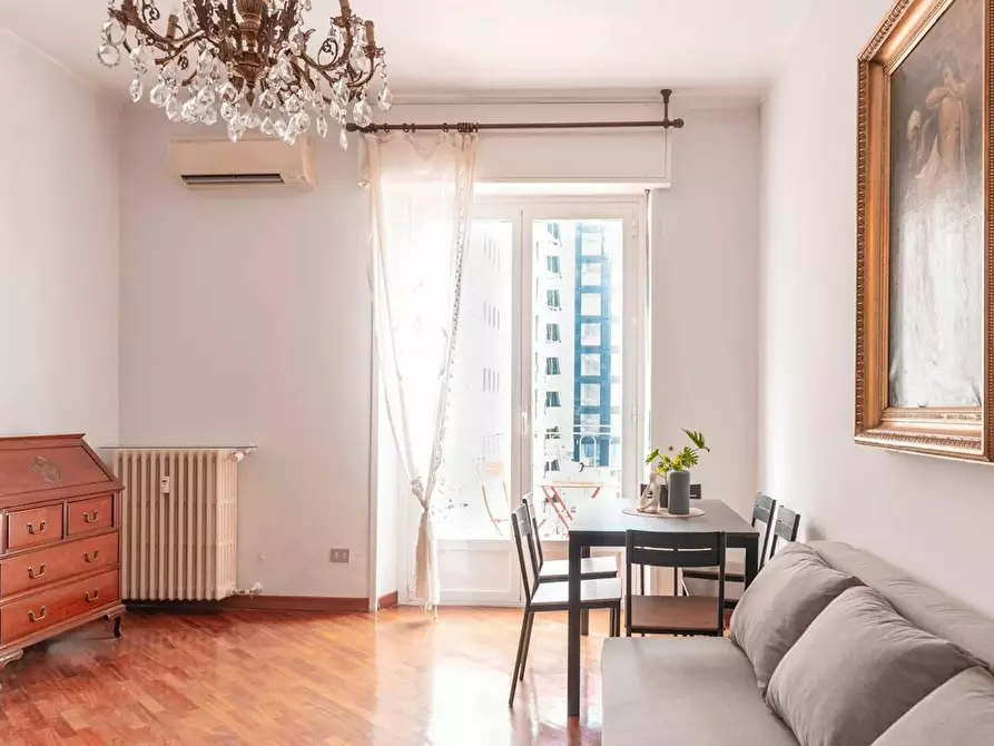 Immagine 7 di Appartamento in affitto  in Via Emilio Cornalia a Milano